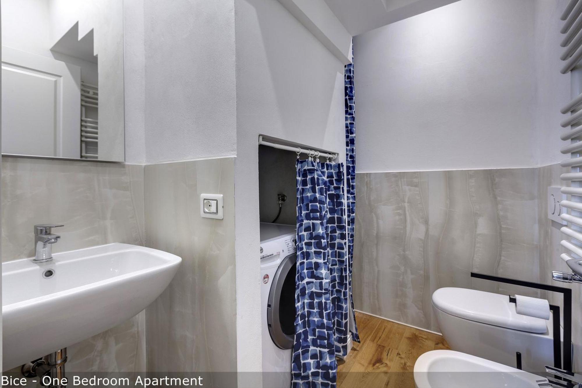 Bice & Krizia Apartments By Mamo Florence Room photo